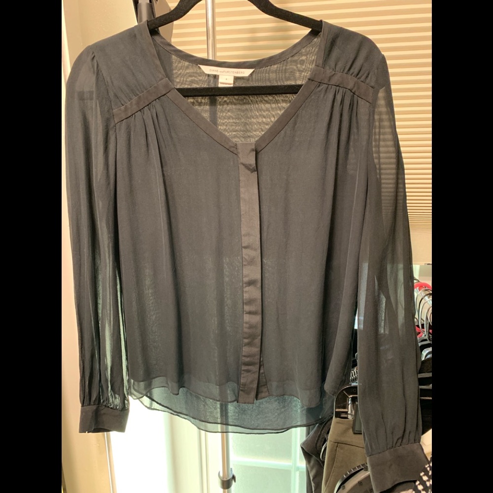 DVF Black Silk Top Size 4